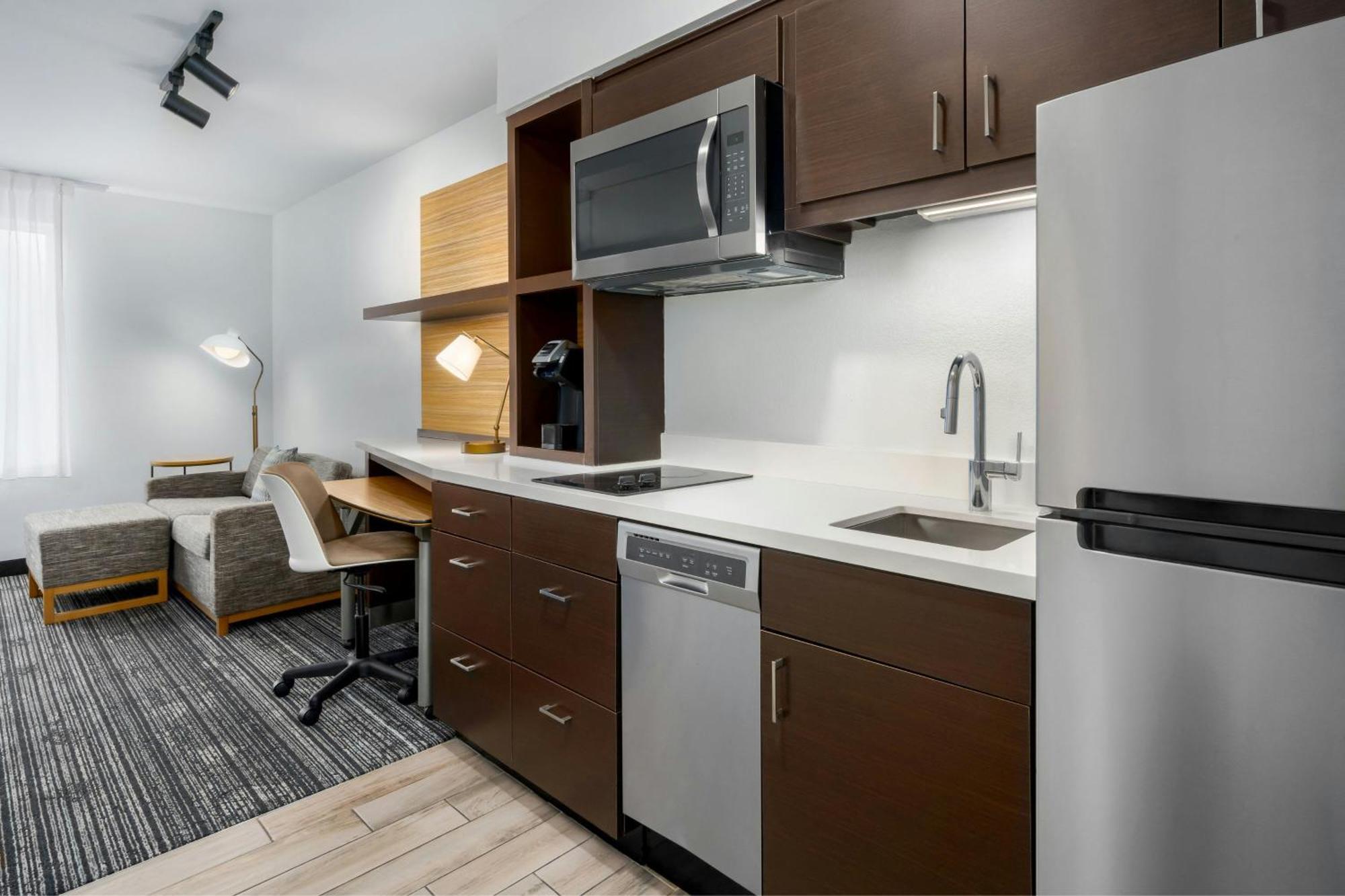 Towneplace Suites Дотан Екстериор снимка
